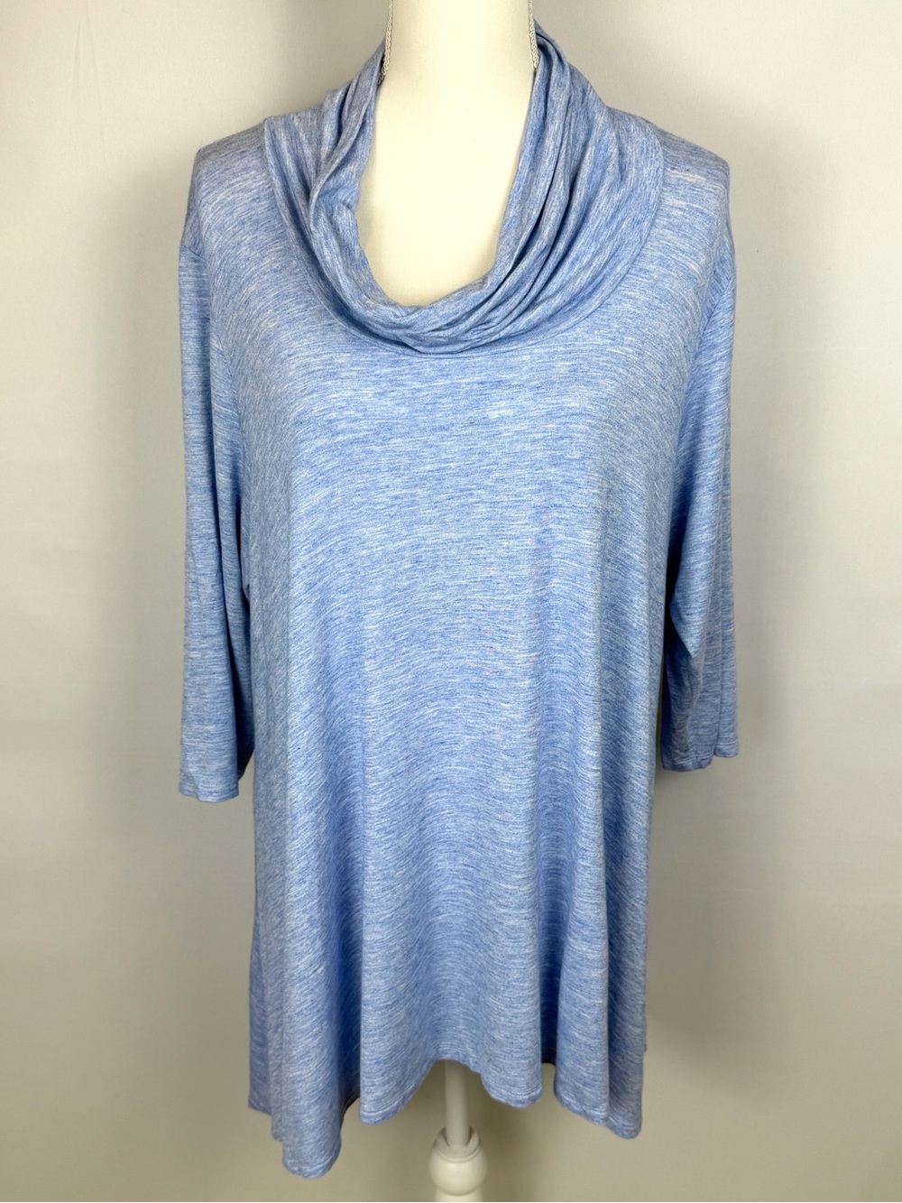 T Tahari Woman Heather Sky Blue Cowl Neck Tunic Lightweight 3/4 Sleeves Size 2X